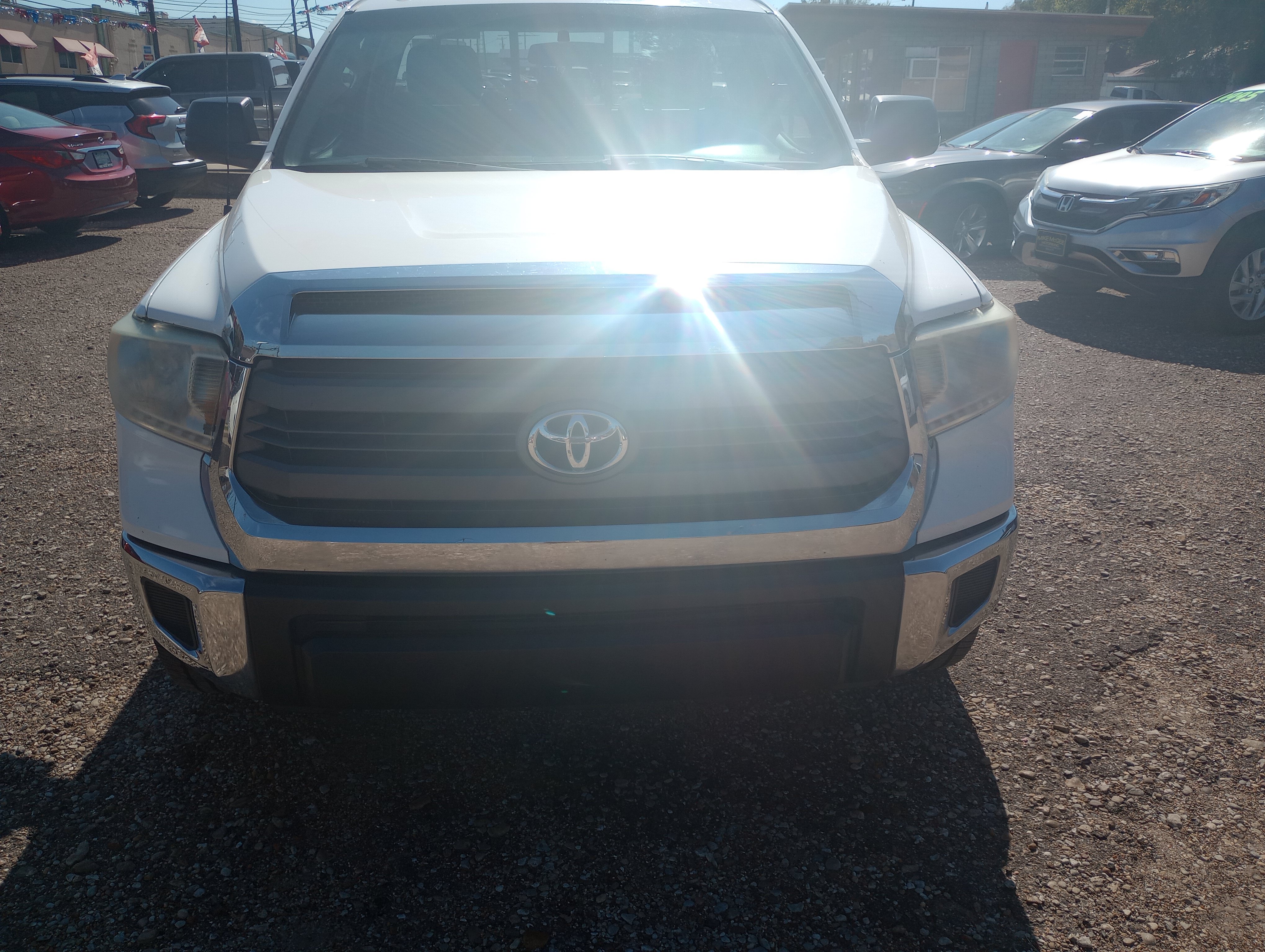 Used 2014 Toyota Tundra SR RWD image 2