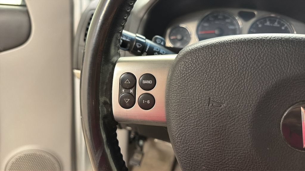 Used 2006 Pontiac Montana SV6 w/ Convenience Package FWD image 17