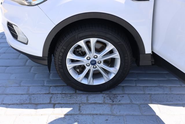 Used 2019 Ford Escape SEL AWD/4WD image 39