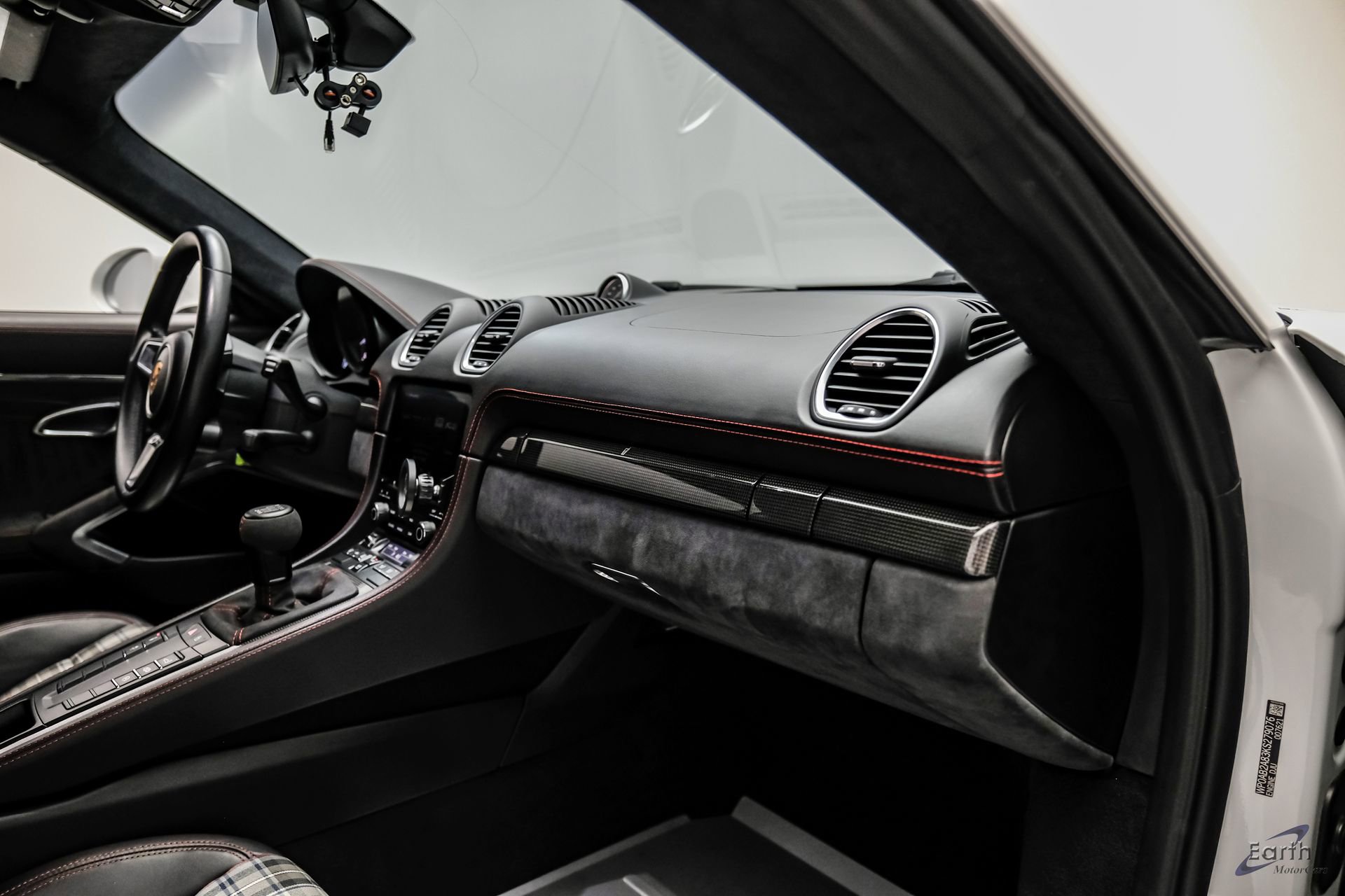 Used 2019 Porsche 718 Cayman GTS RWD image 51