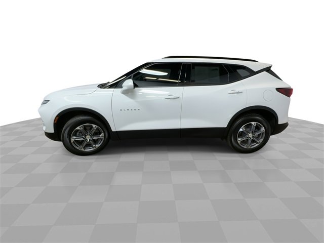 Certified 2024 Chevrolet Blazer LT w/ Convenience Package image 5