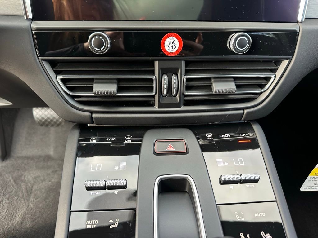 Used 2026 Porsche Macan S image 26