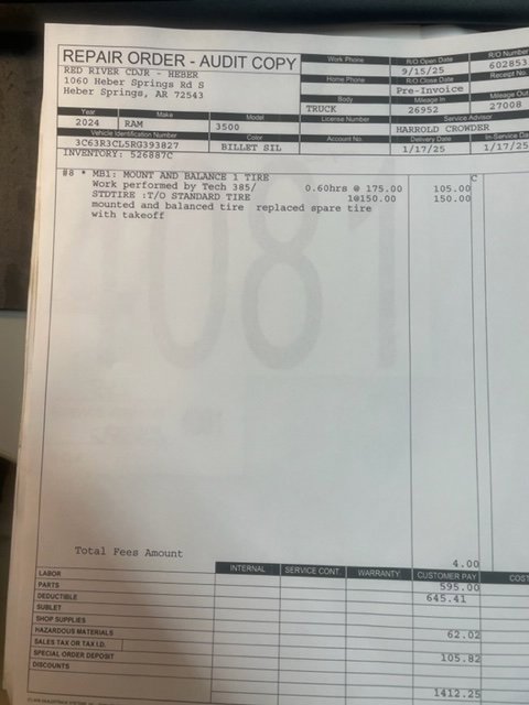 Used 2024 RAM 3500 Tradesman w/ Chrome Appearance Group image 32