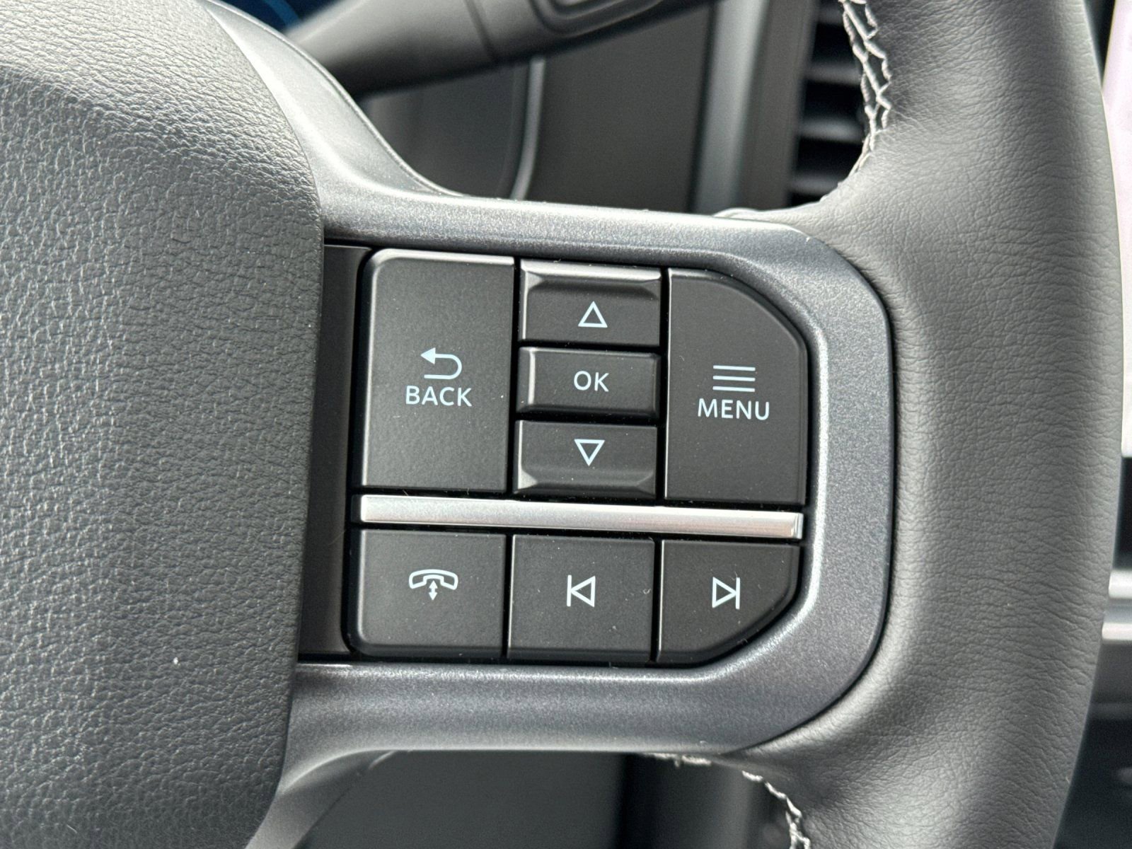 New 2026 Ford F250 Lariat w/ FX4 Off-Road Package image 28