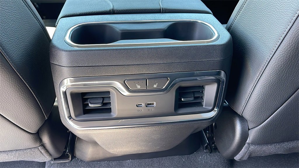 New 2025 GMC Sierra 1500 Denali w/ Denali Reserve Package image 16