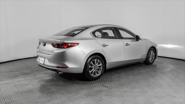 Used 2021 MAZDA MAZDA3 Sedan FWD image 8