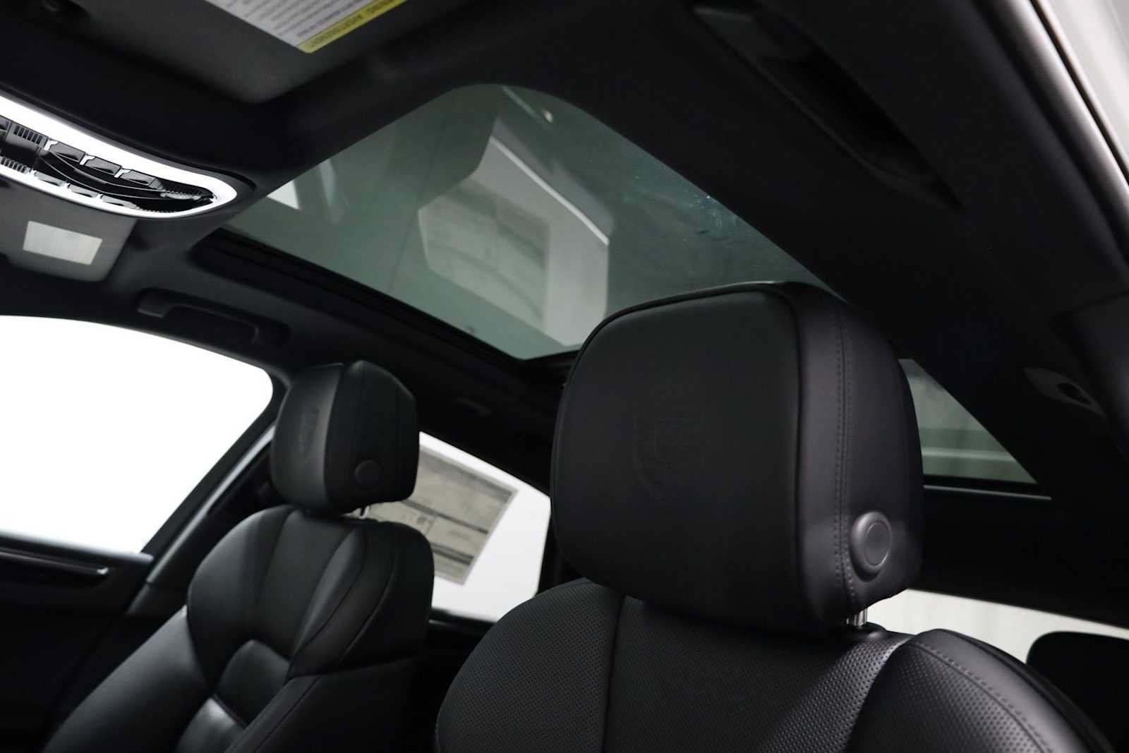 New 2026 Porsche Macan S AWD/4WD image 20