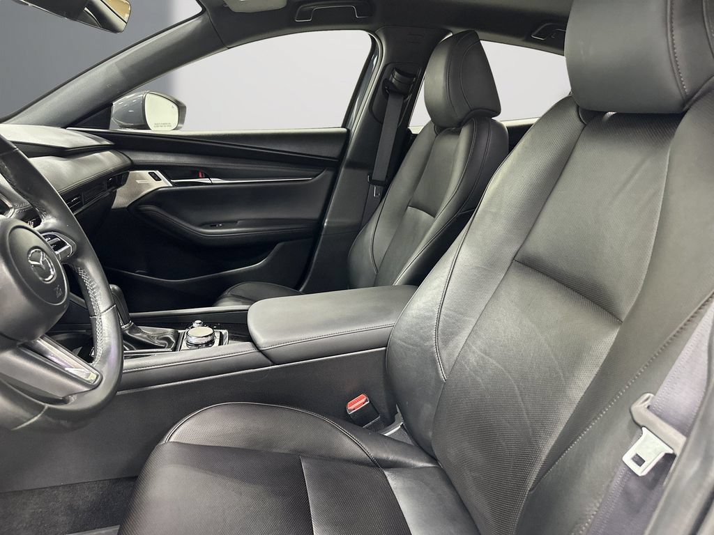 Used 2020 MAZDA MAZDA3 AWD Hatchback w/ Premium Pkg image 14