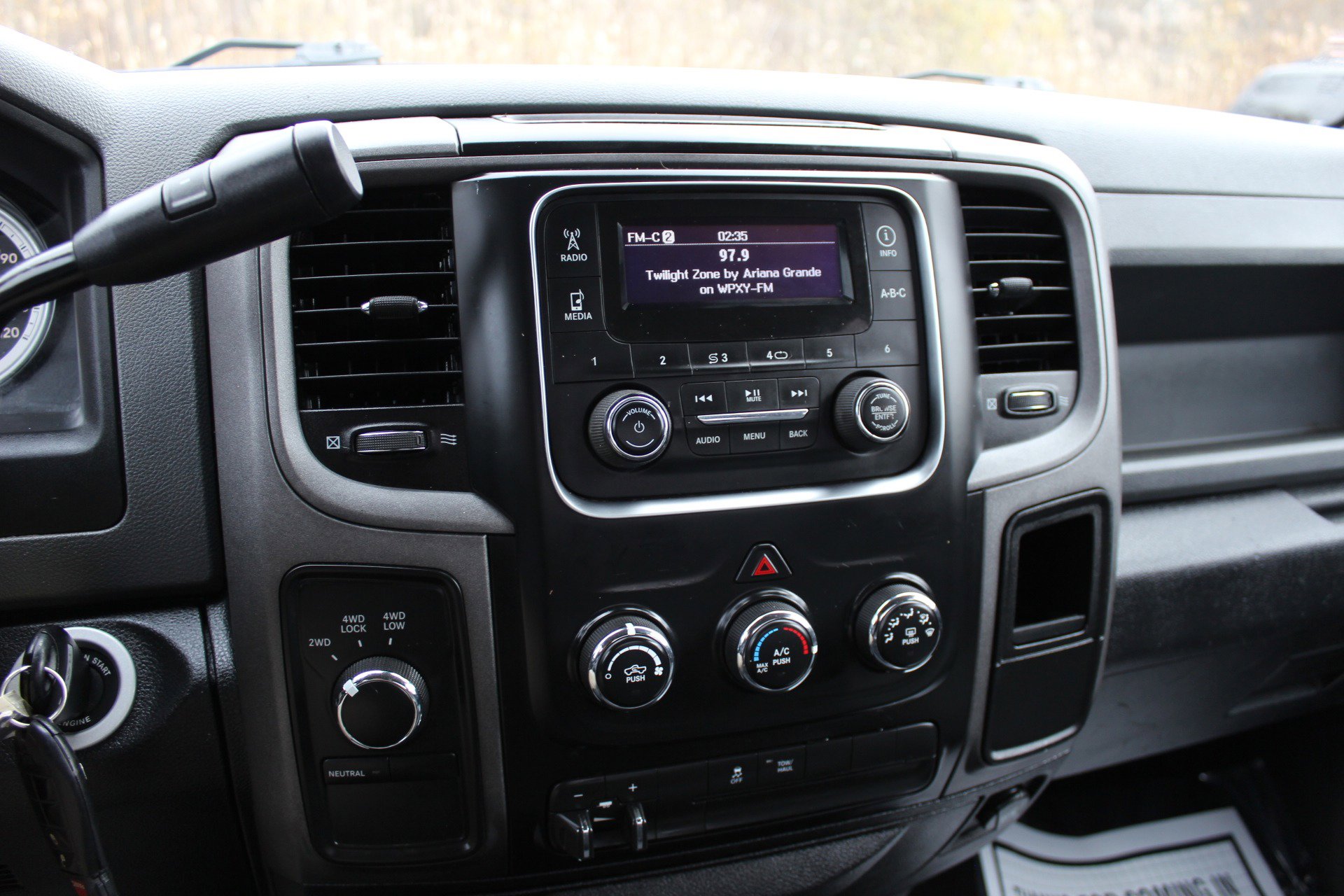 Used 2016 RAM 1500 ST w/ SXT Appearance Group AWD/4WD image 24