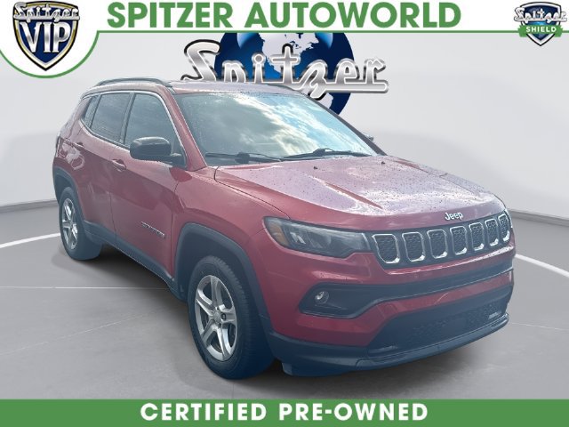 Certified 2023 Jeep Compass Latitude w/ Convenience Group AWD/4WD image 1