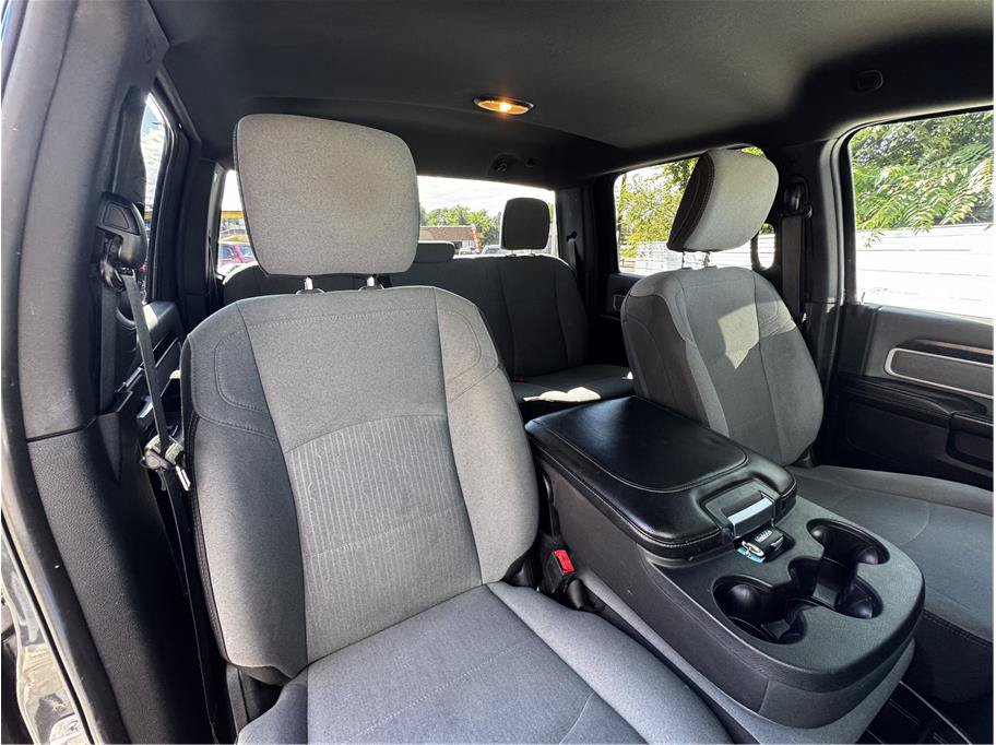 Used 2021 RAM 2500 Big Horn AWD/4WD image 4