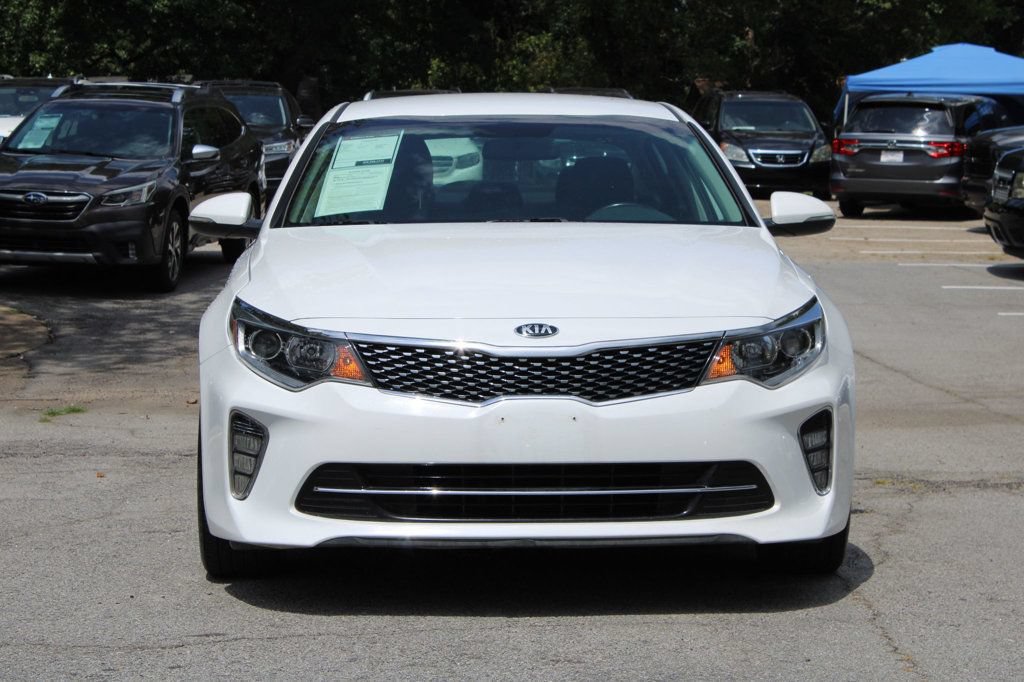 Used 2018 Kia Optima S FWD image 2