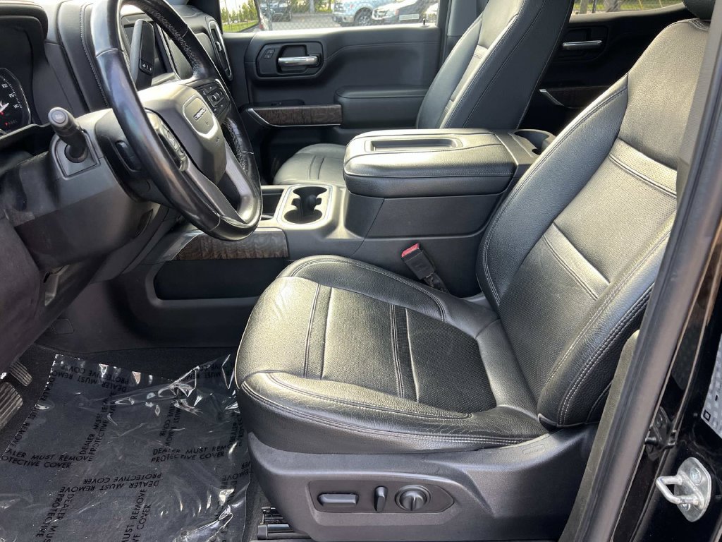 Used 2019 GMC Sierra 1500 Denali w/ Denali Ultimate Package AWD/4WD image 16