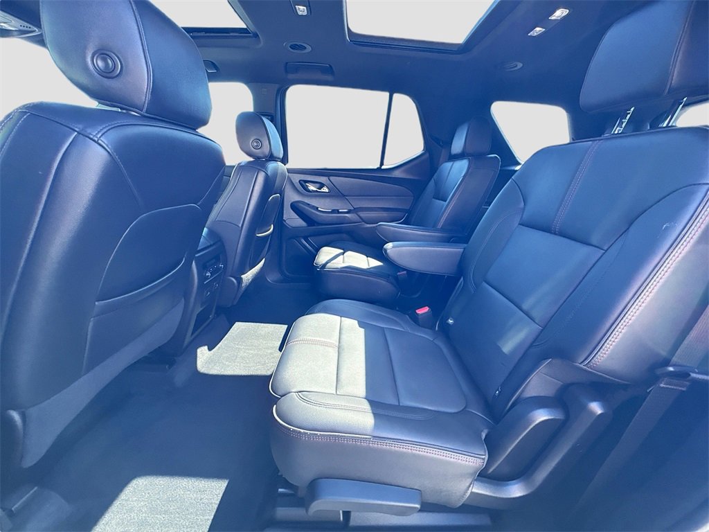 Used 2022 Chevrolet Traverse RS image 26