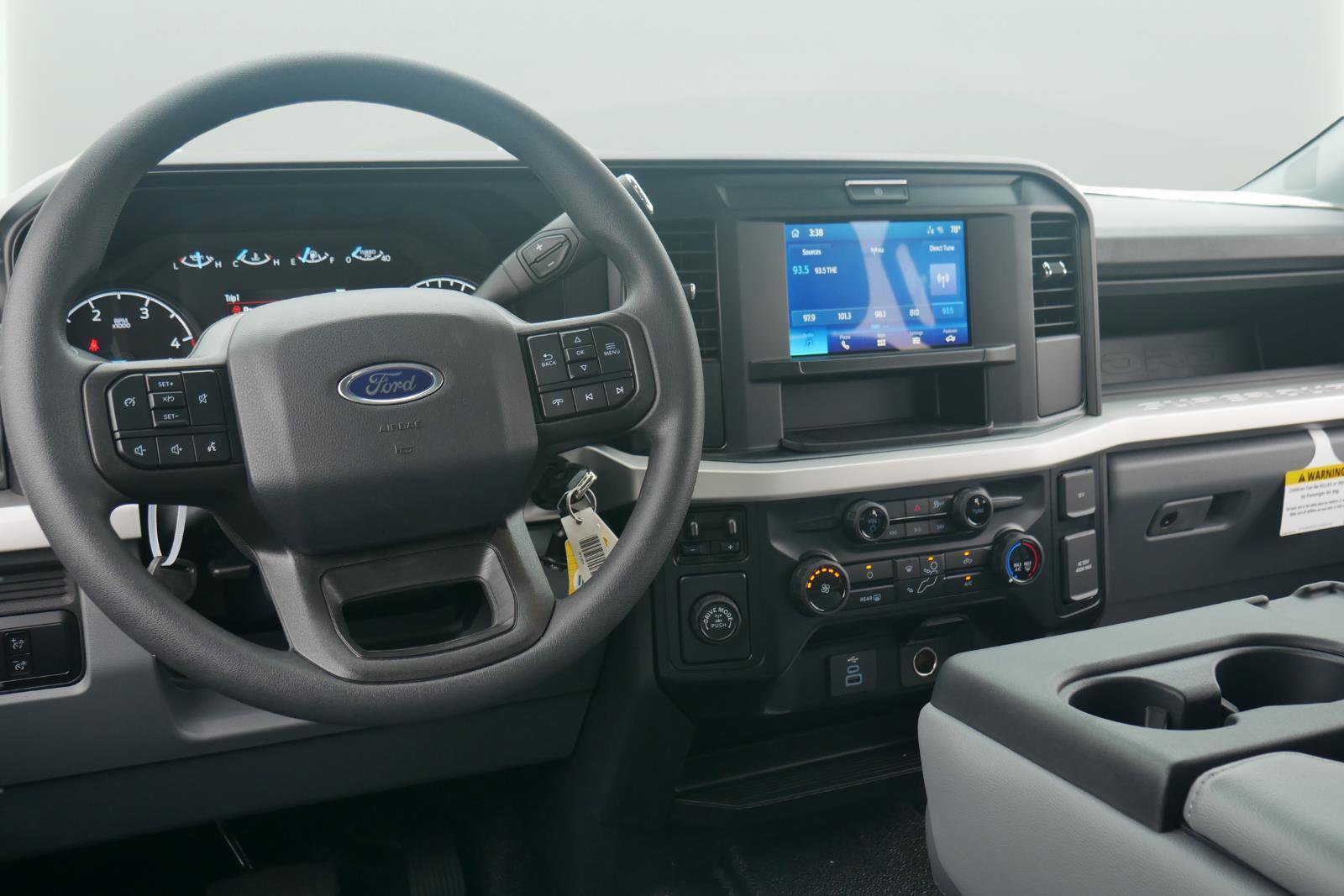 New 2025 Ford F250 XL w/ XL Chrome Package image 22