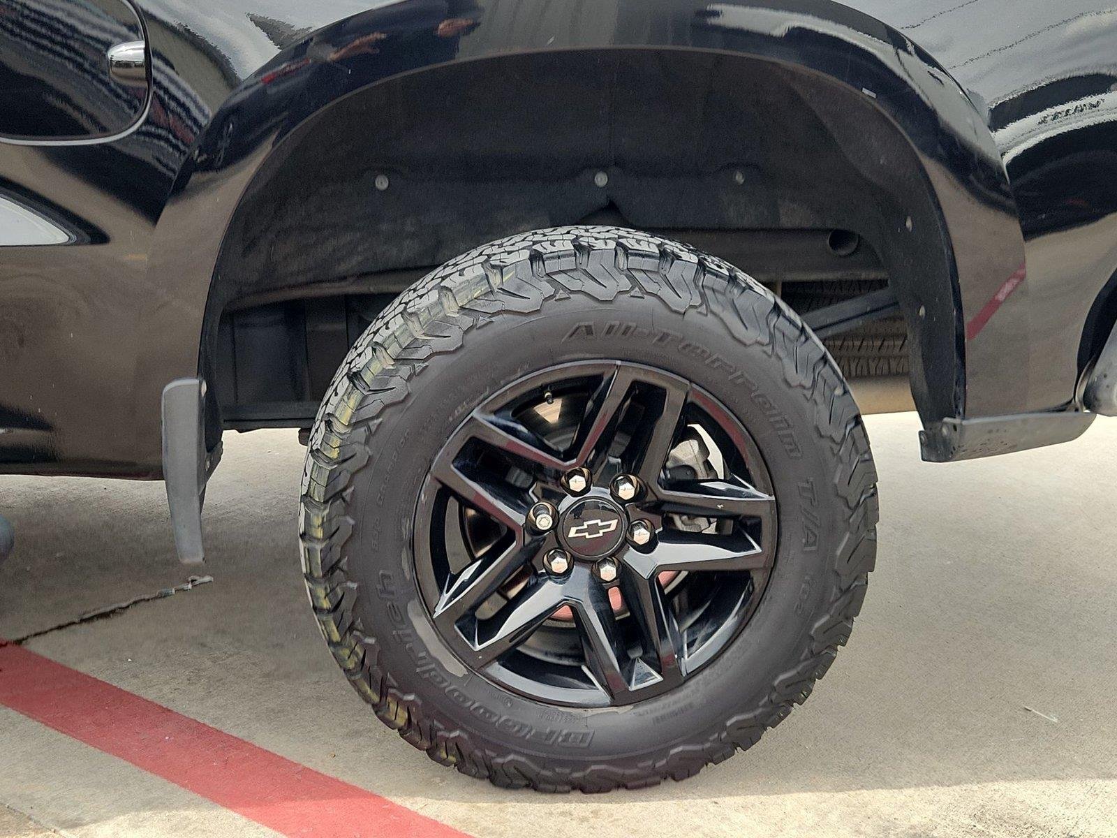 Certified 2019 Chevrolet Silverado 1500 LT Trail Boss AWD/4WD image 31