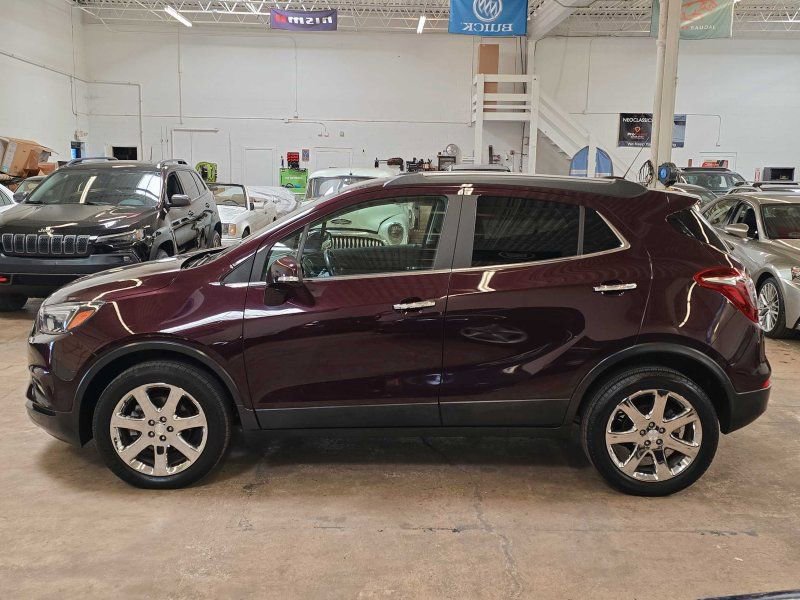 Used 2018 Buick Encore Essence w/ Experience Buick Package AWD/4WD image 17