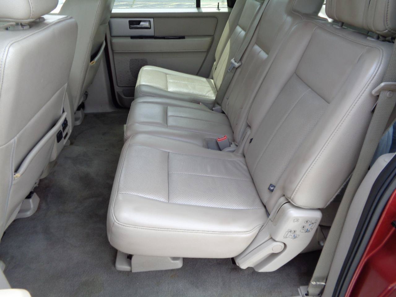 Used 2013 Ford Expedition EL Limited AWD/4WD image 24