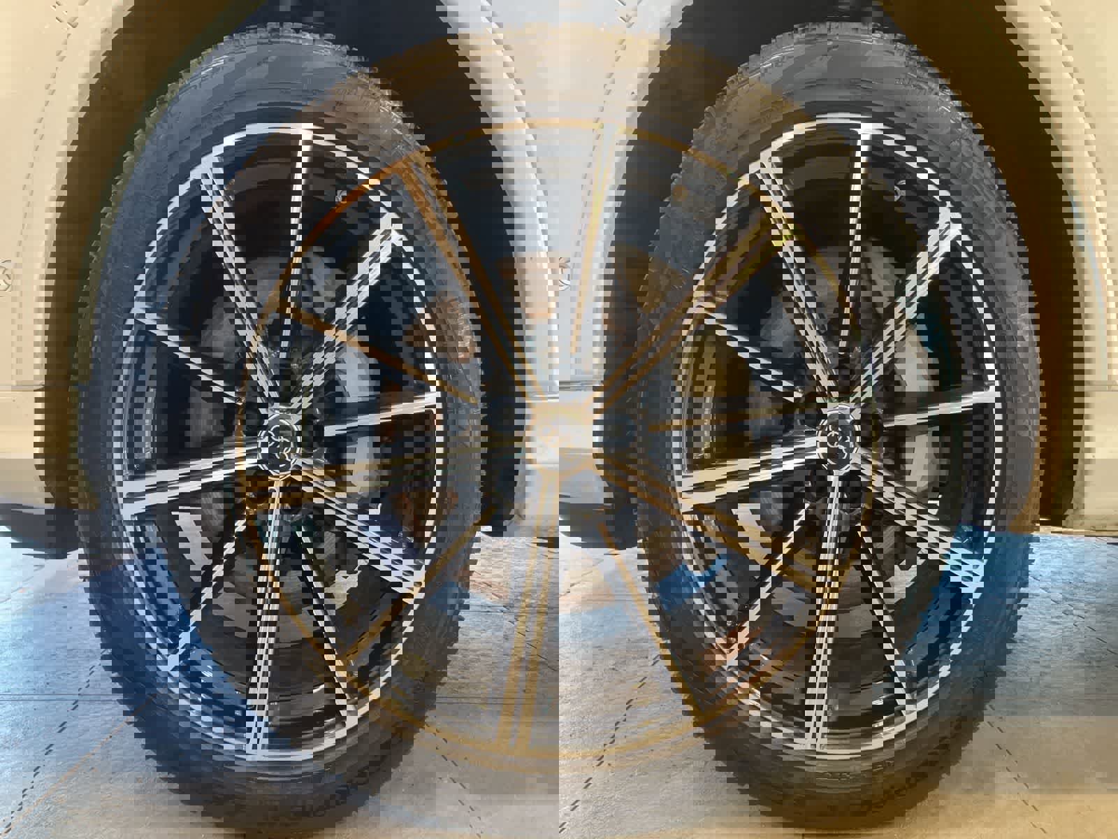 Used 2023 Audi Q7 Premium Plus image 9