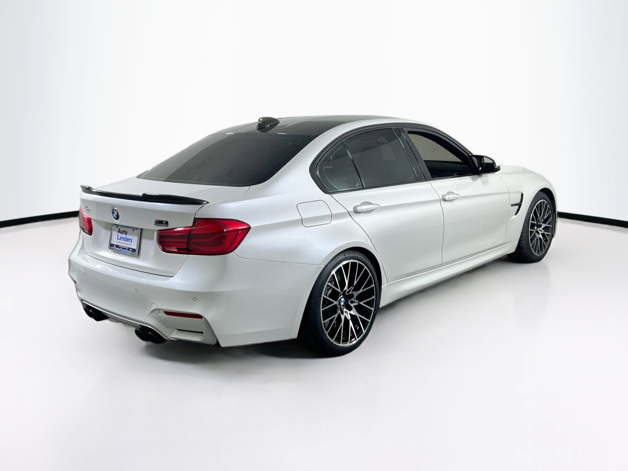 Used 2018 BMW M3 image 5