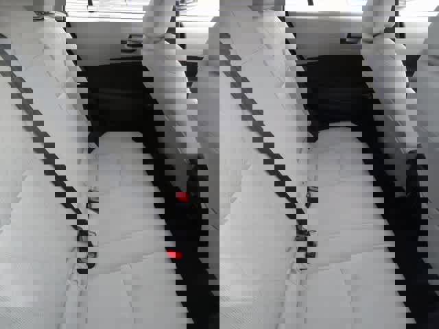 Used 2023 Toyota Corolla Cross L image 11