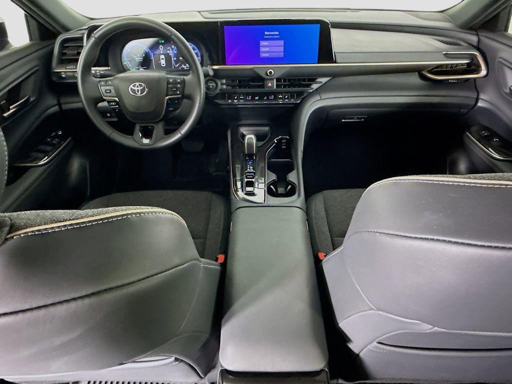 Used 2024 Toyota Crown XLE image 13