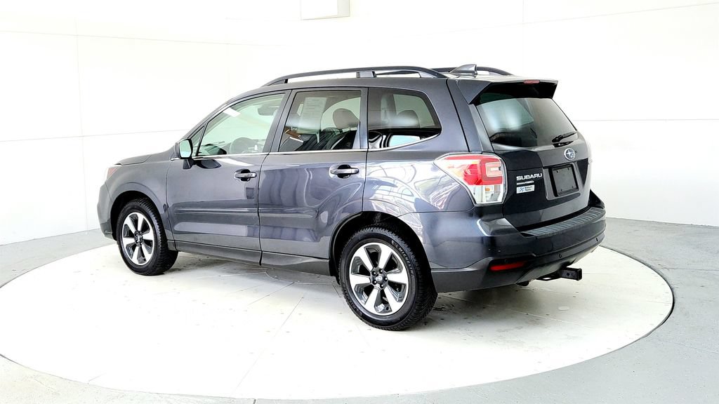 Used 2018 Subaru Forester 2.5i Limited AWD/4WD image 4