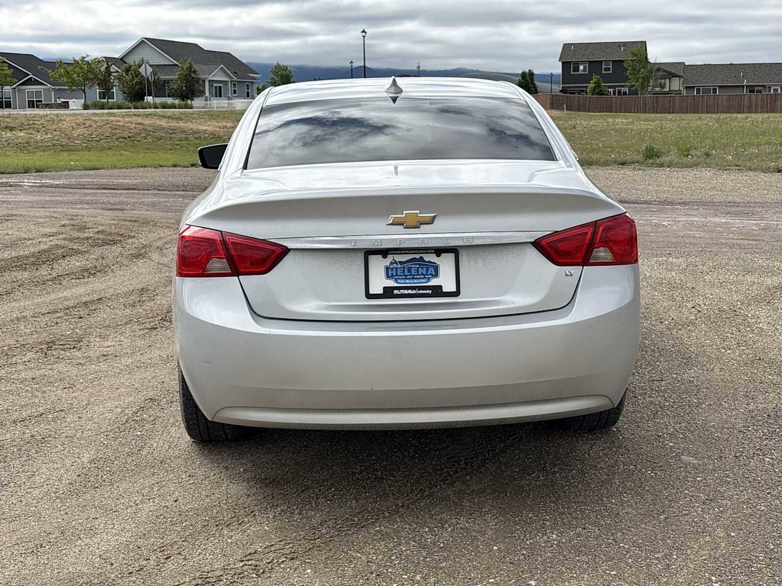 Used 2019 Chevrolet Impala LT FWD image 13