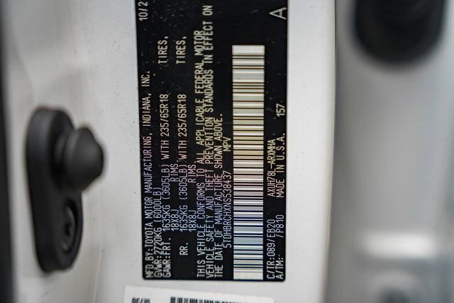 Used 2022 Toyota Highlander XLE image 48