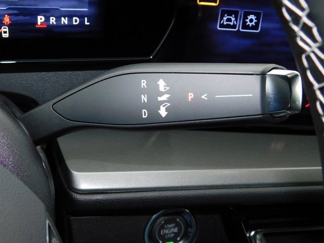 New 2026 Chevrolet Traverse LT w/ Driver Confidence Package image 39