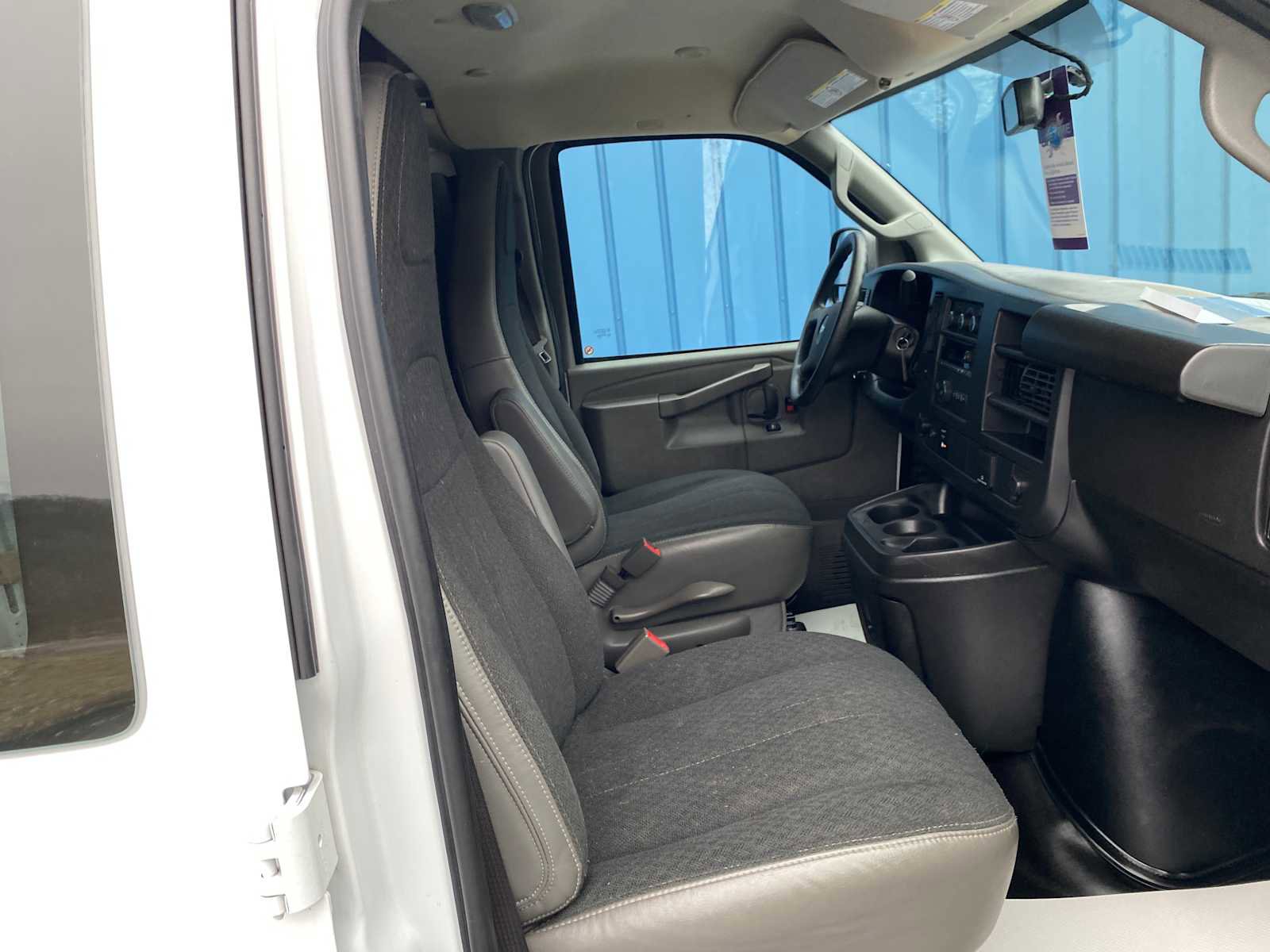 Used 2024 Chevrolet Express 2500 w/ Driver Convenience Package image 23