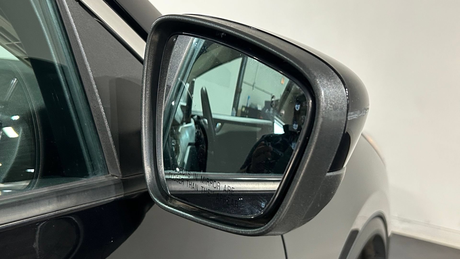 Used 2020 Ford Escape SE AWD/4WD image 13