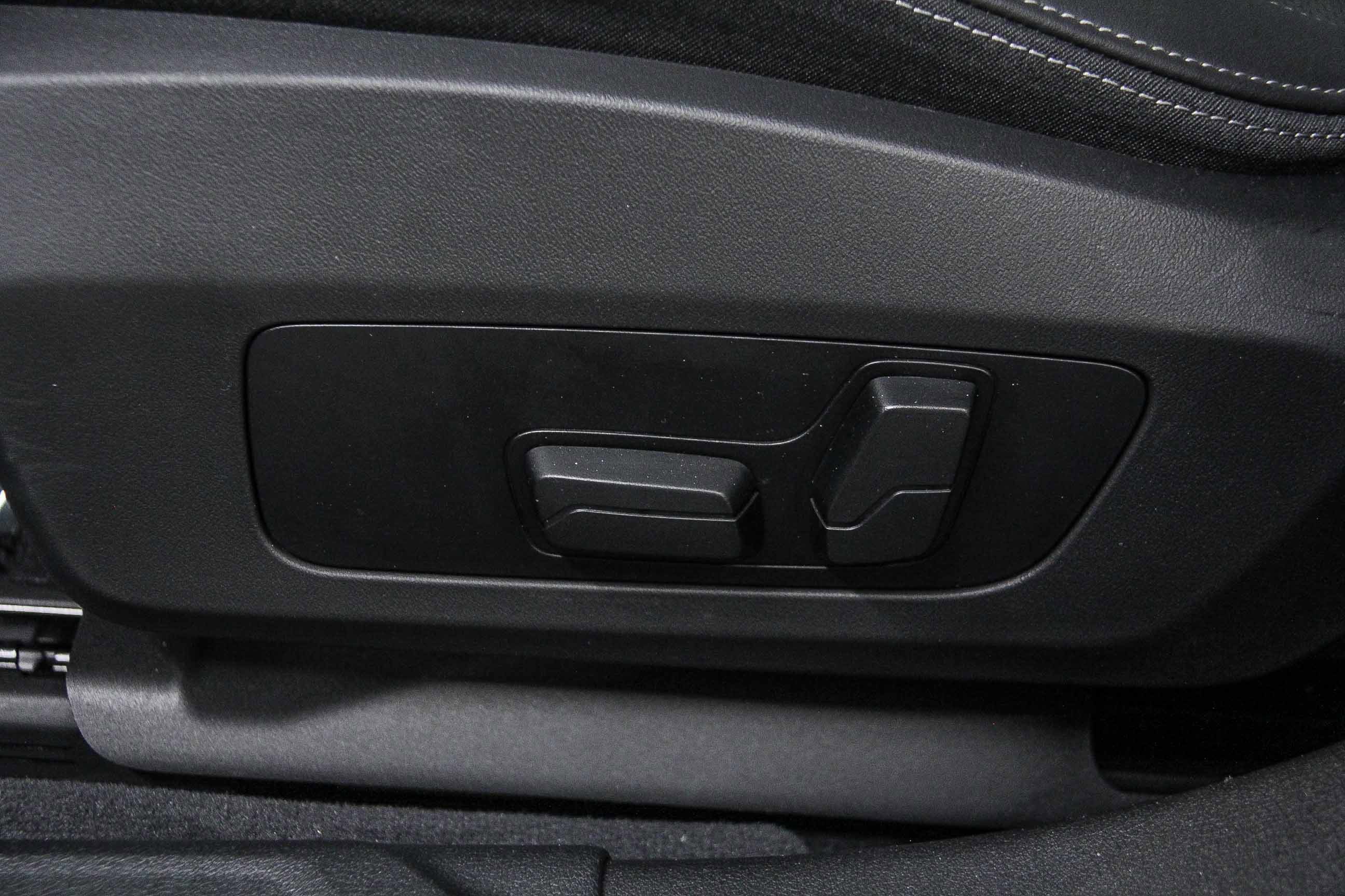 Used 2025 BMW 228i xDrive w/ Premium Package image 21