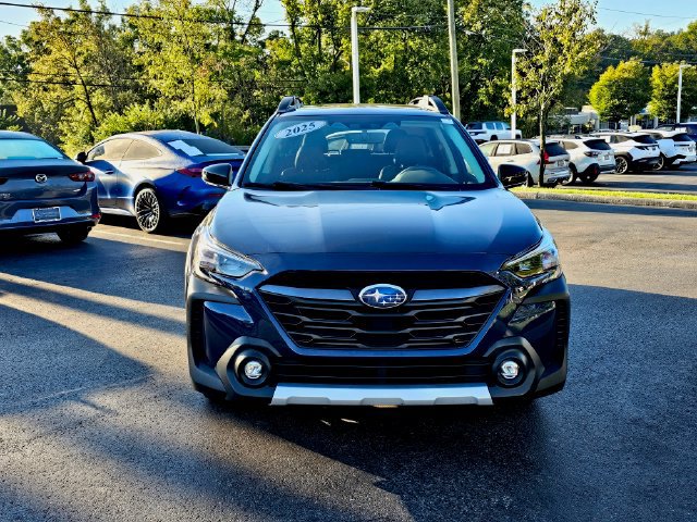 Used 2025 Subaru Outback Limited w/ Popular Package #2 AWD/4WD image 3