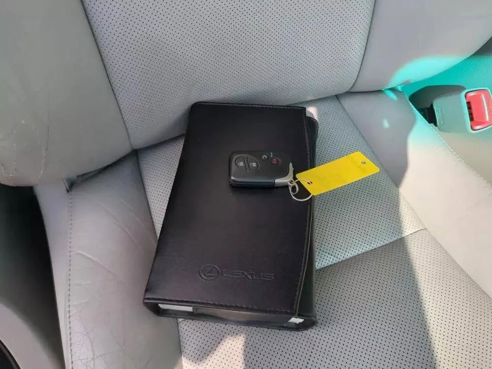 Used 2011 Lexus RX 350 2WD w/ Premium Pkg image 29