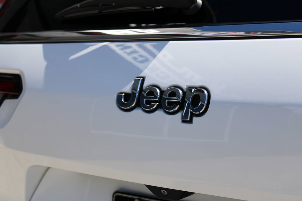 Used 2022 Jeep Grand Cherokee L Overland AWD/4WD image 20