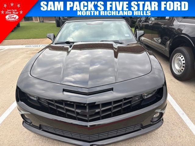 Used 2013 Chevrolet Camaro SS w/ RS Package RWD image 2