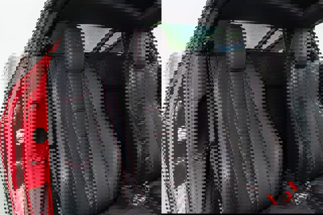 Used 2011 Ferrari 458 Italia Coupe RWD image 38