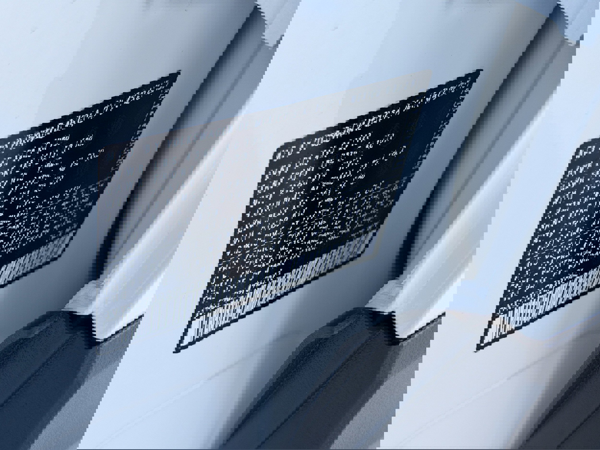 New 2026 Volkswagen Taos SE image 31