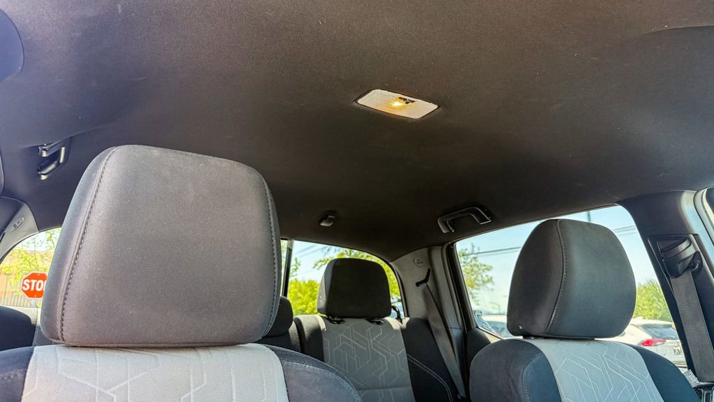 Used 2023 Toyota Tacoma TRD Off-Road AWD/4WD image 17