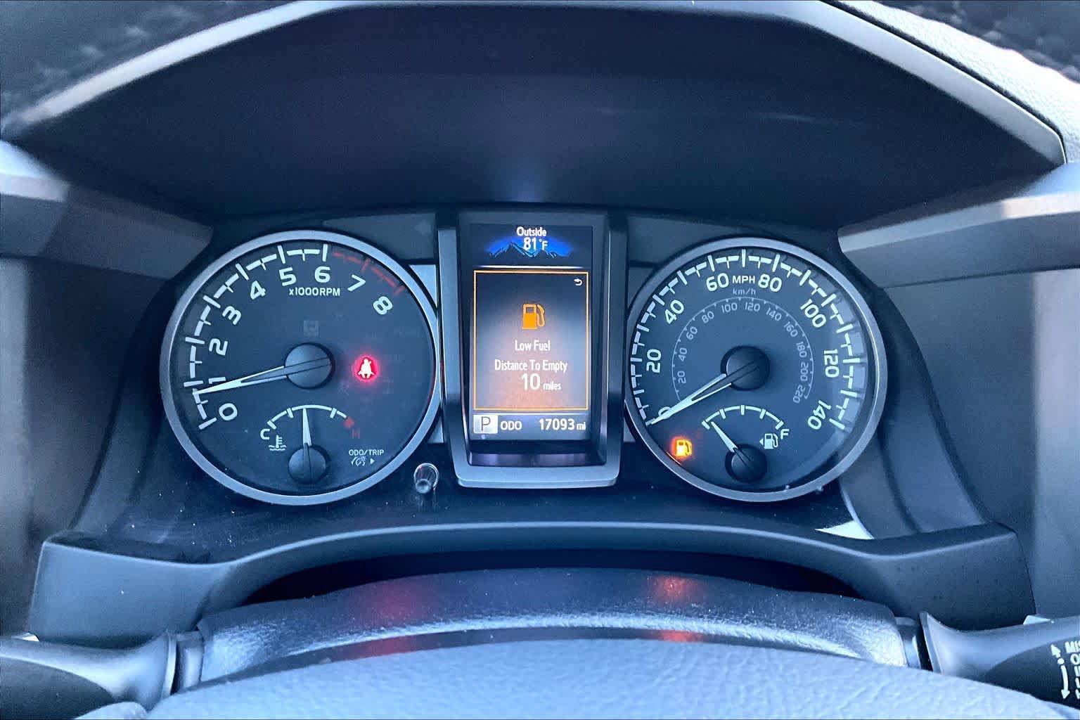 Certified 2023 Toyota Tacoma TRD Off-Road w/ Technology Package AWD/4WD image 25