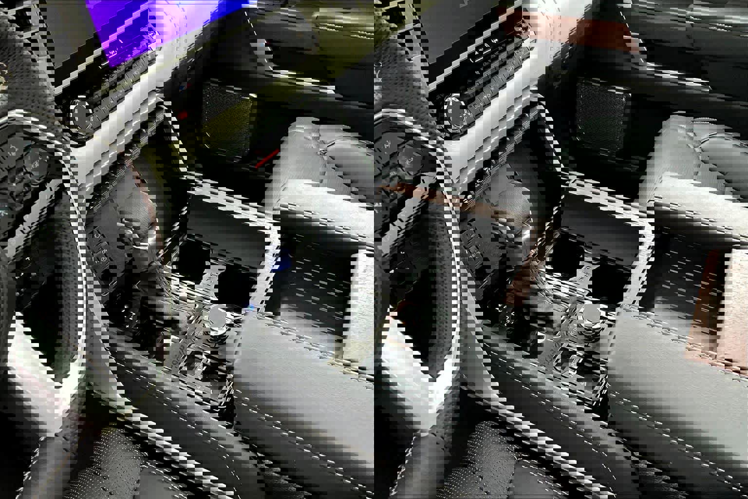 Certified 2025 Toyota Sequoia Capstone image 15