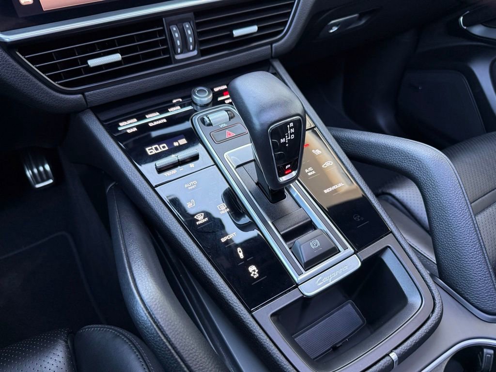 Used 2023 Porsche Cayenne S image 23