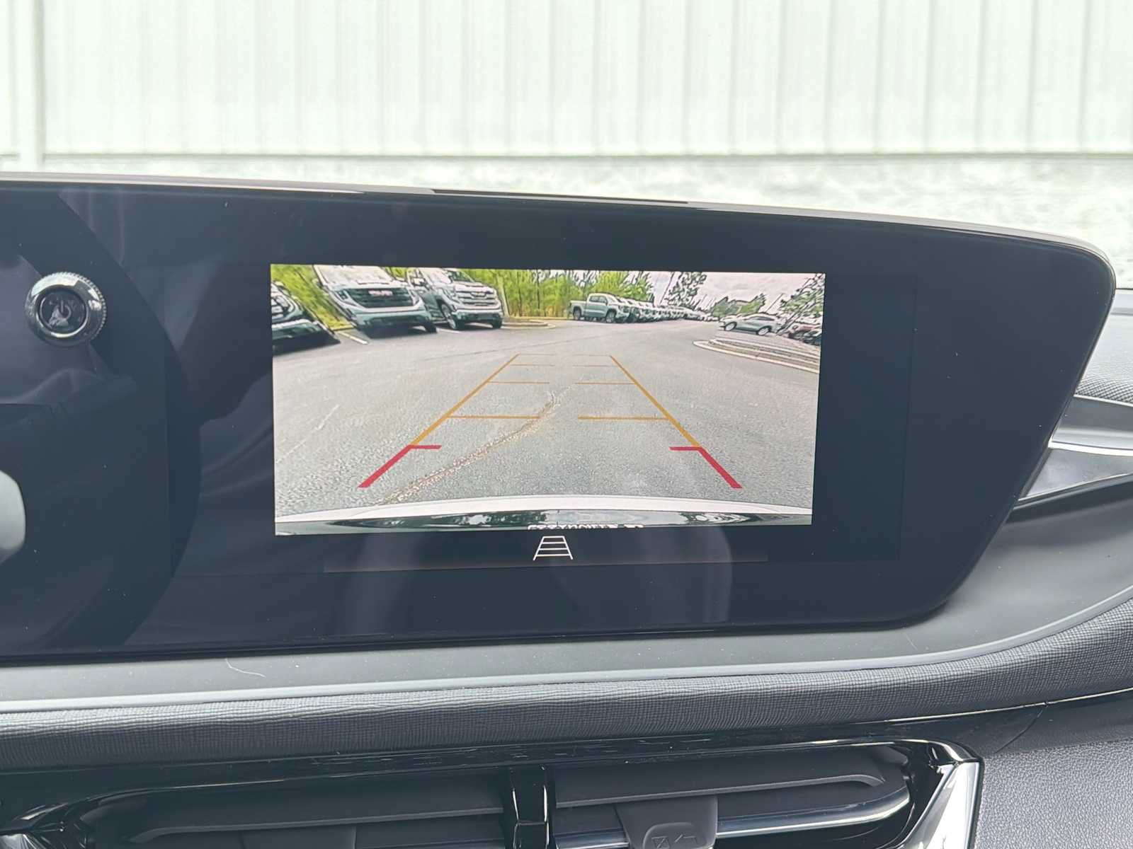 New 2026 Buick Envista Sport Touring w/ Convenience I Package FWD image 4