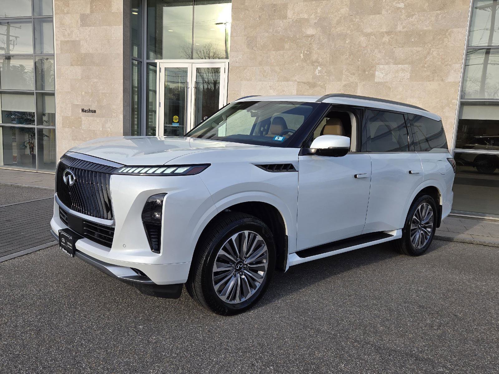 Certified 2026 INFINITI QX80 Luxe w/ Cargo Package image 2