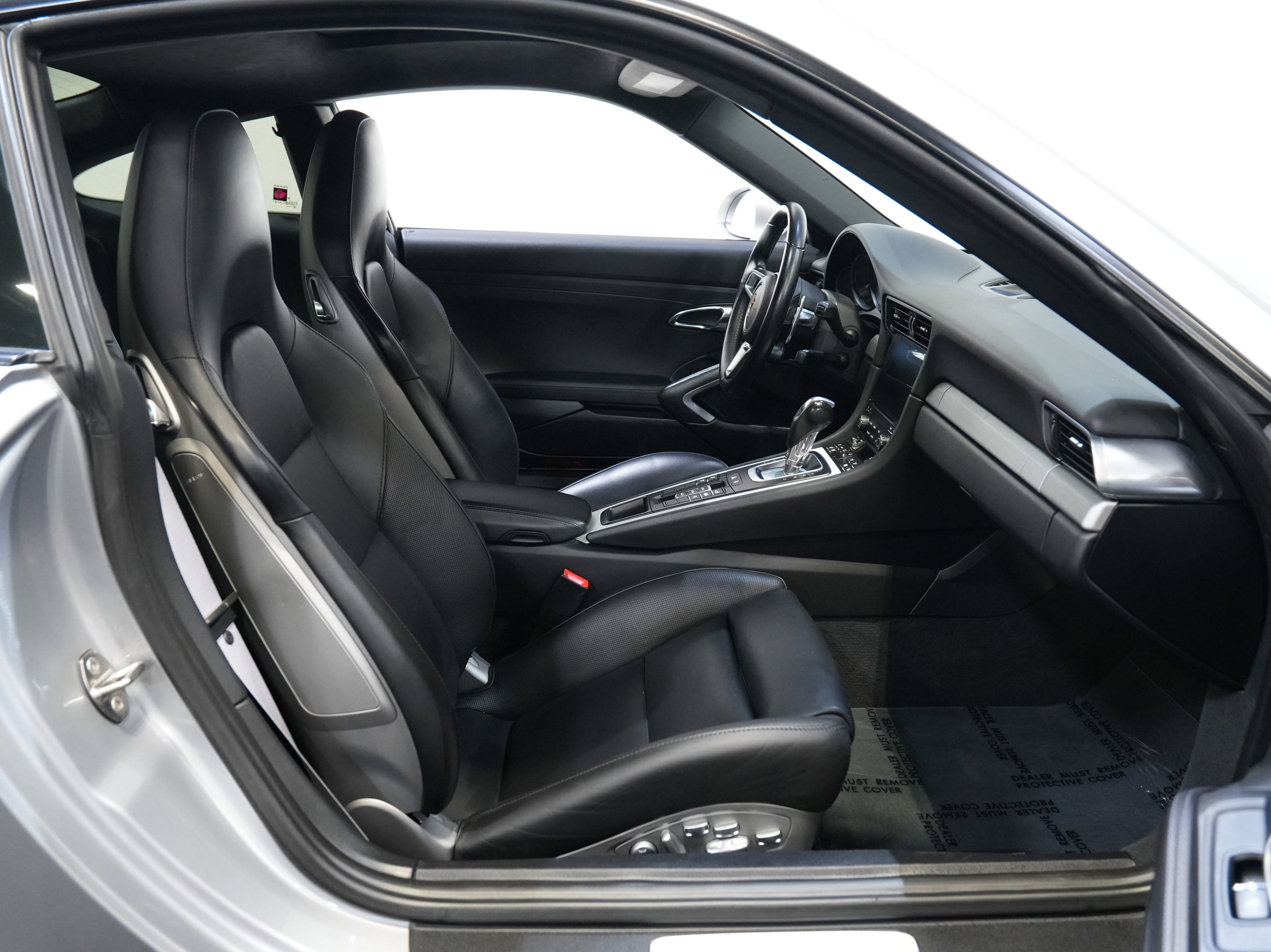 Used 2017 Porsche 911 Carrera S image 31