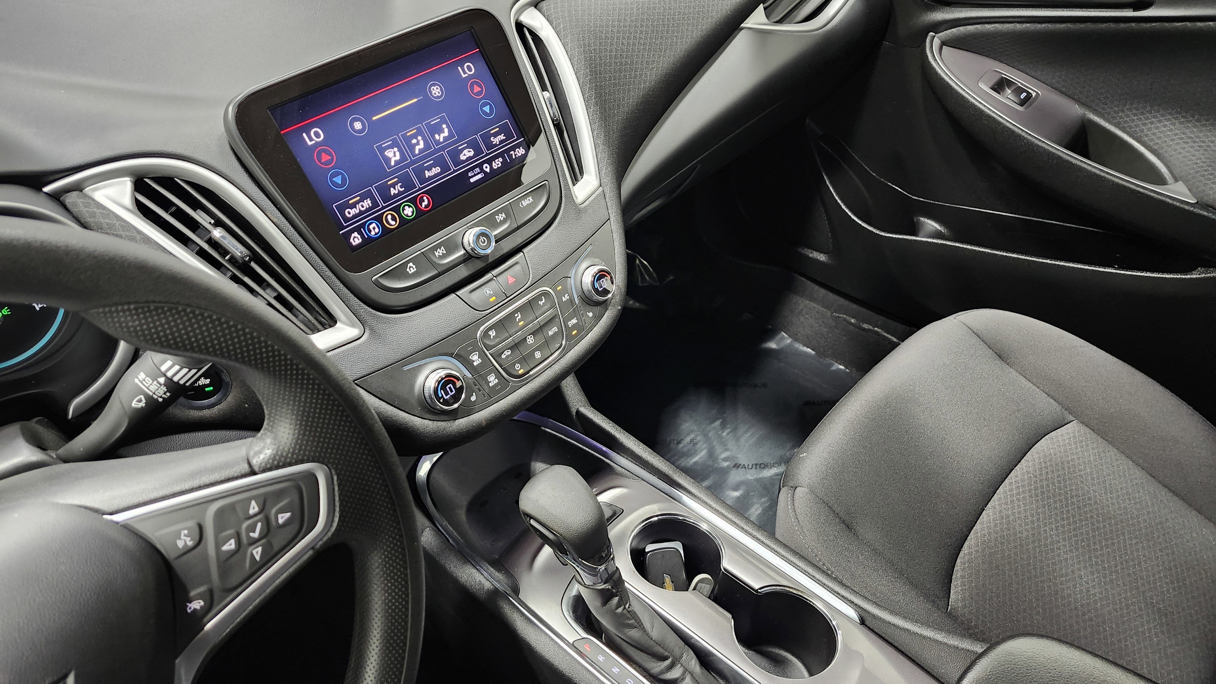 Used 2022 Chevrolet Malibu LT image 31