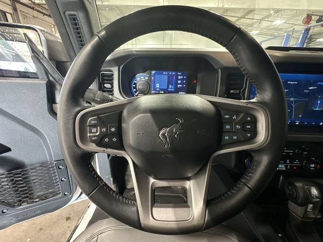 Certified 2024 Ford Bronco Big Bend w/ Sasquatch Package AWD/4WD image 15