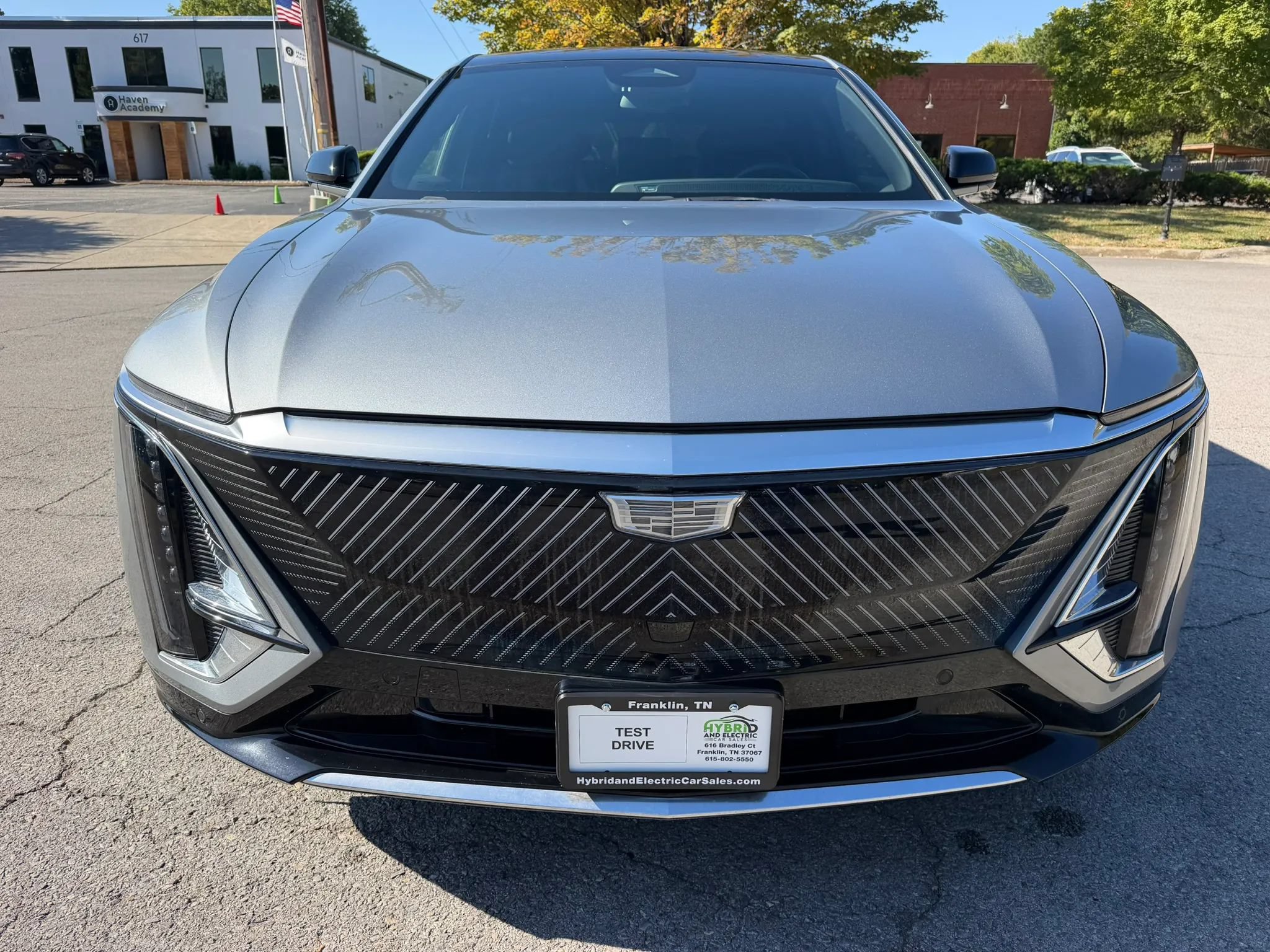 Used 2024 Cadillac Lyriq Tech AWD/4WD image 8