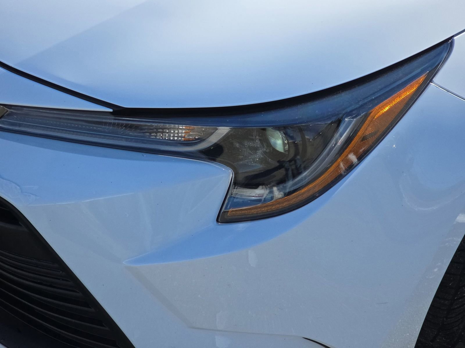 Used 2023 Toyota Corolla LE image 34